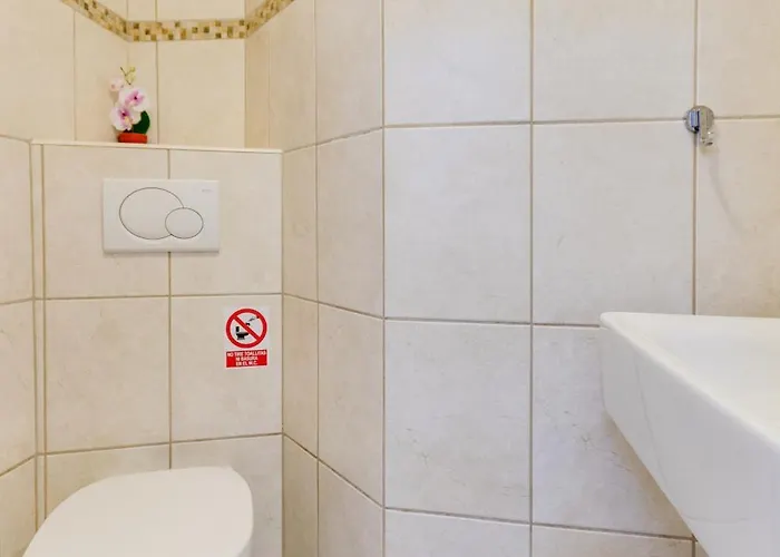 Sobre De Granadella Haus 3